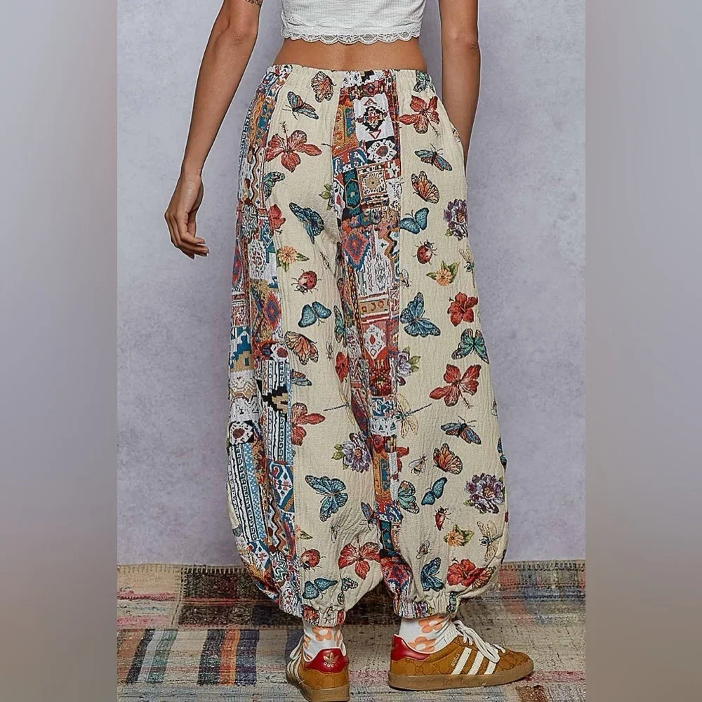POL Multicolor Floral and Butterfly Pants - Picture 3 of 3
